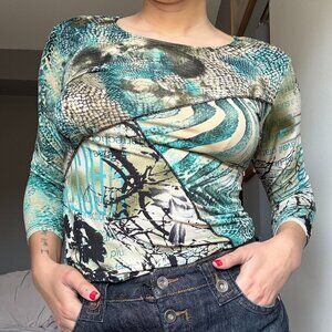 y2k "Caia" Graphic Quarter Sleeve